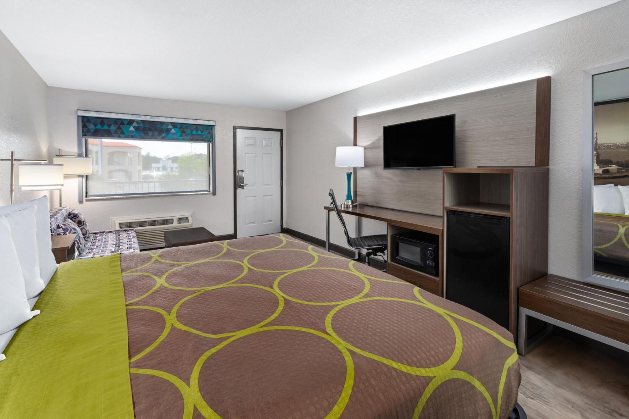 Super 8 By Wyndham Prattville Montgomery Екстер'єр фото