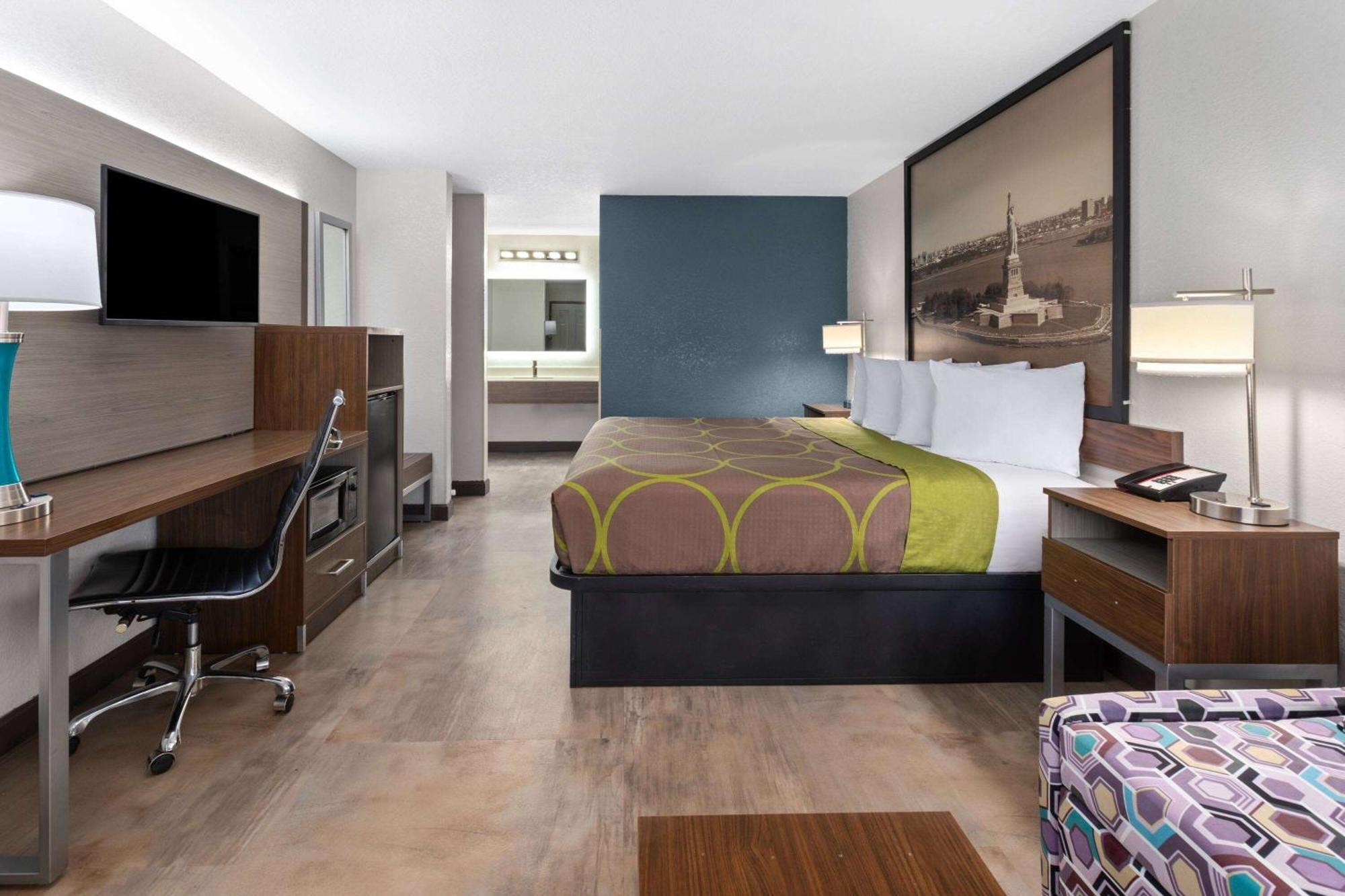 Super 8 By Wyndham Prattville Montgomery Екстер'єр фото